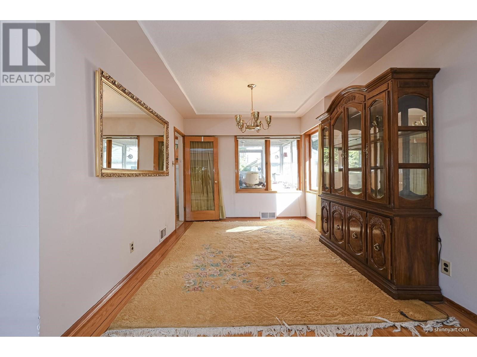 4419 Marine Drive, Burnaby, British Columbia  V5J 3G1 - Photo 15 - R2818799