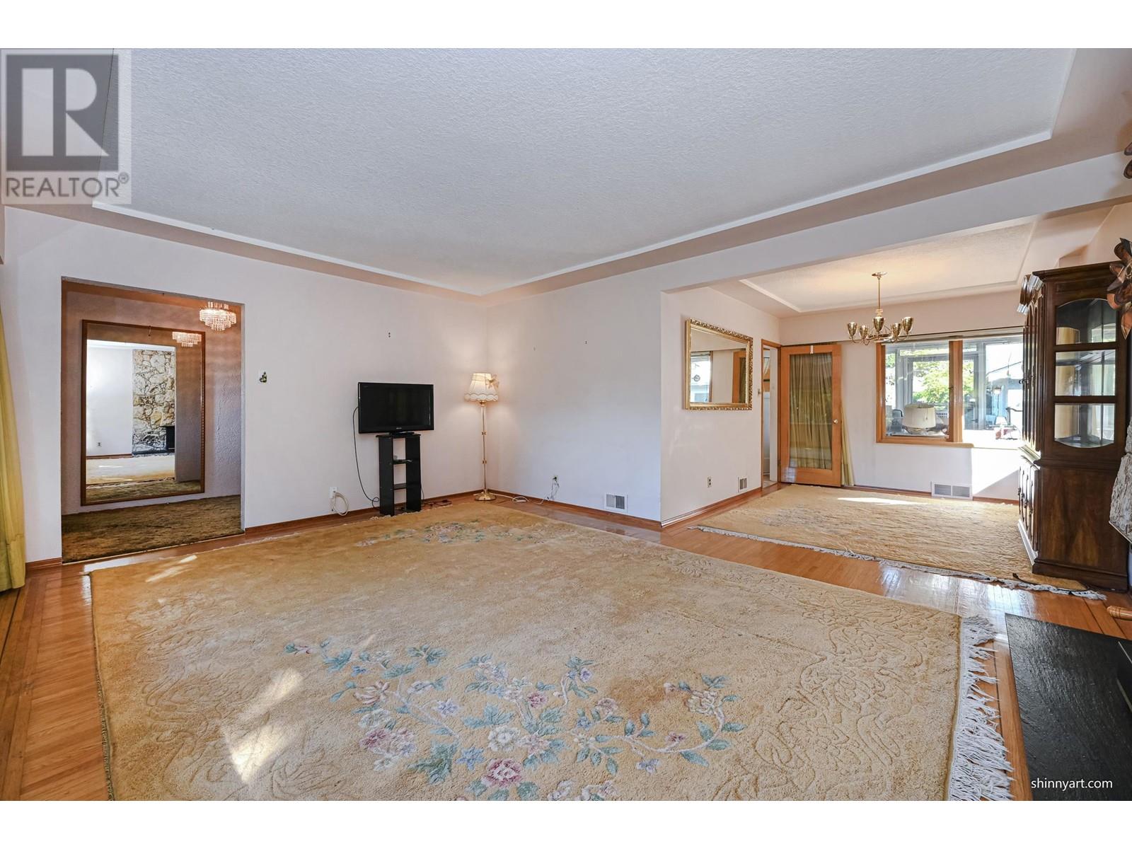 4419 Marine Drive, Burnaby, British Columbia  V5J 3G1 - Photo 18 - R2818799