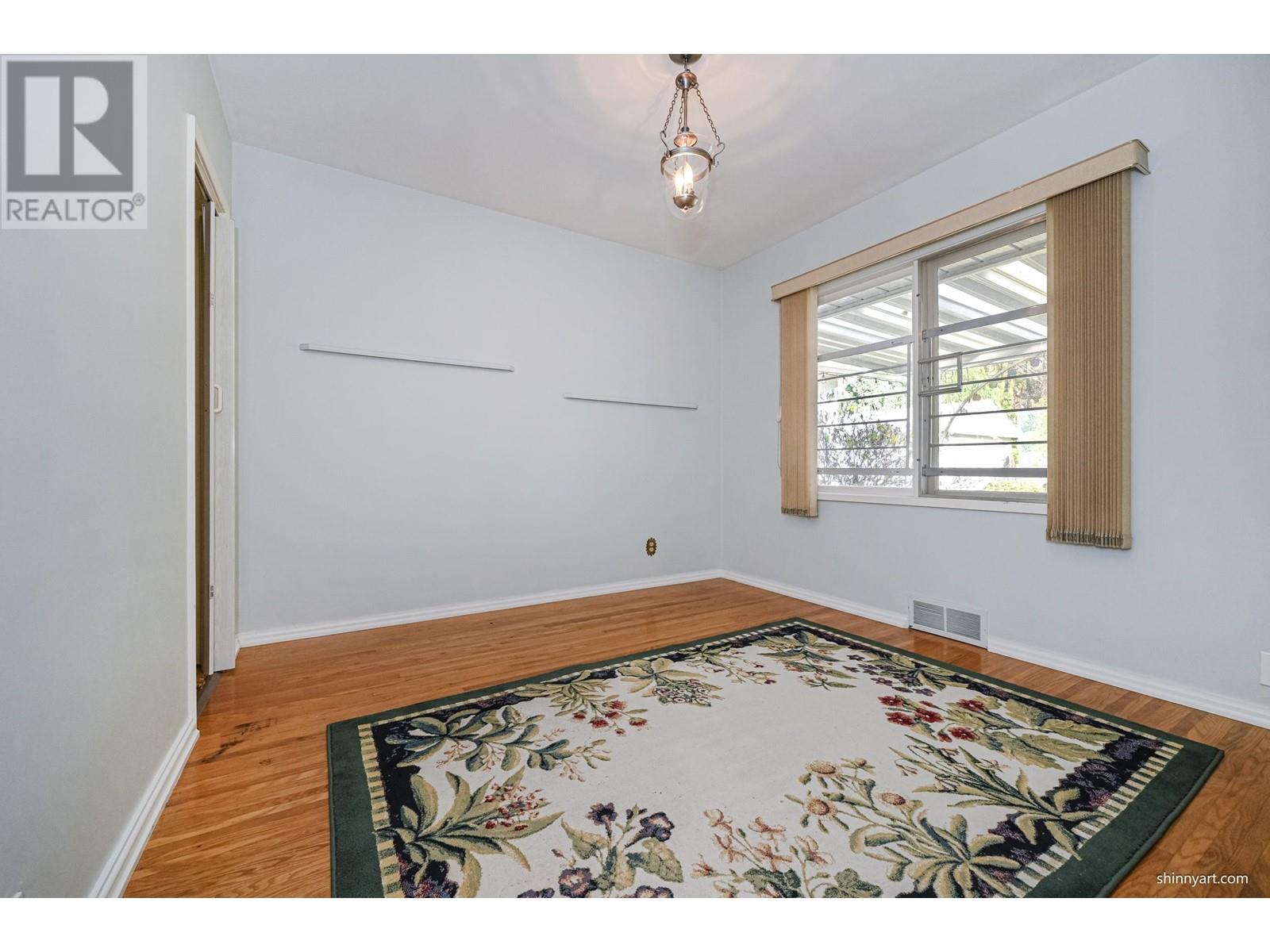 4419 Marine Drive, Burnaby, British Columbia  V5J 3G1 - Photo 23 - R2818799