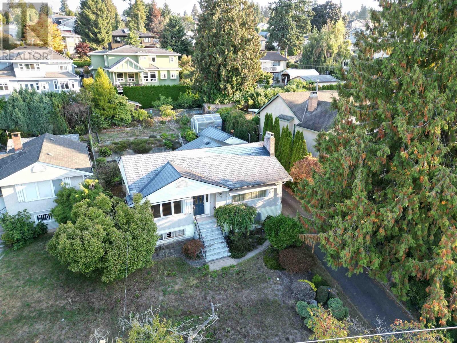 4419 Marine Drive, Burnaby, British Columbia  V5J 3G1 - Photo 29 - R2818799