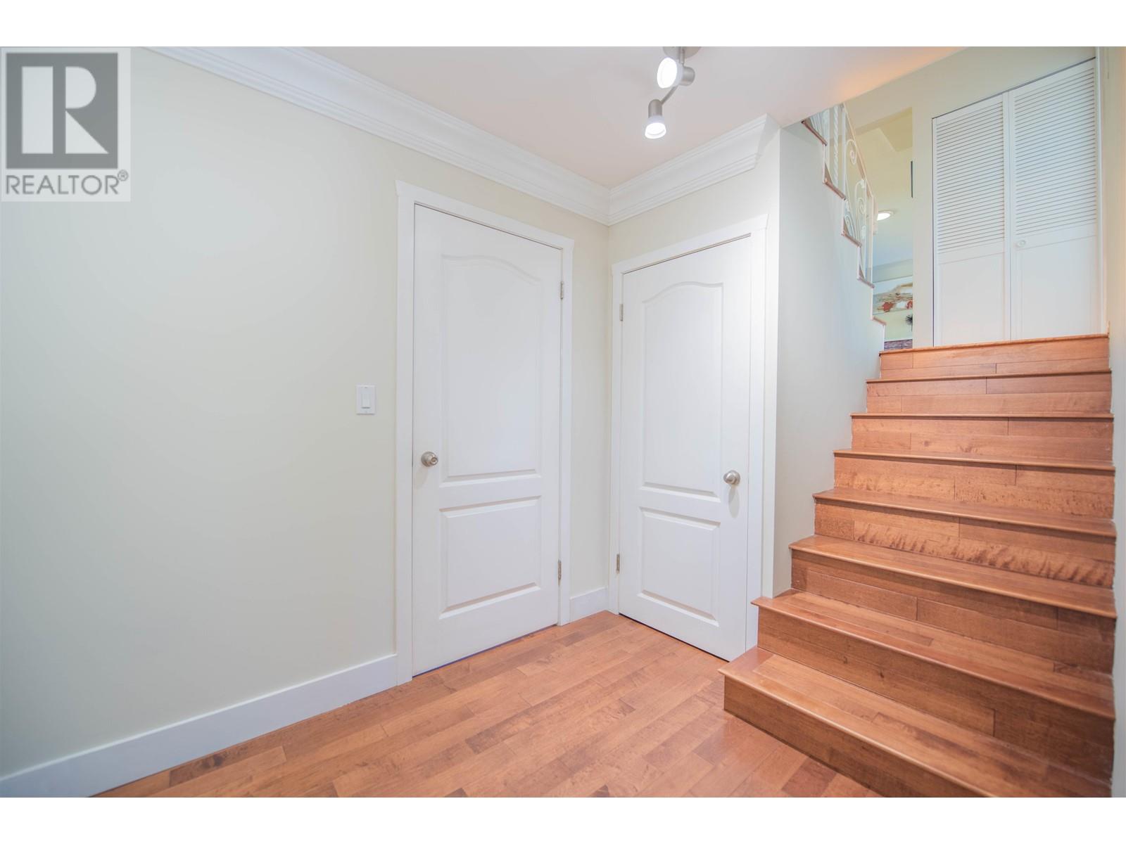 6070 Elgin Avenue, Burnaby, British Columbia  V5H 3S4 - Photo 20 - R2818971