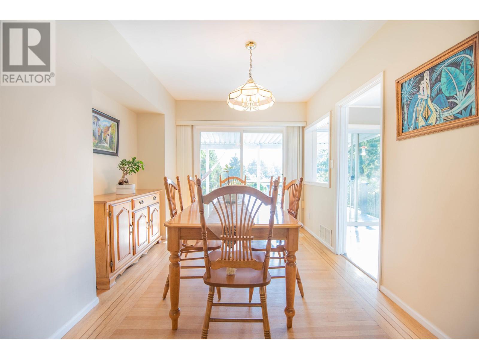 6070 Elgin Avenue, Burnaby, British Columbia  V5H 3S4 - Photo 9 - R2818971