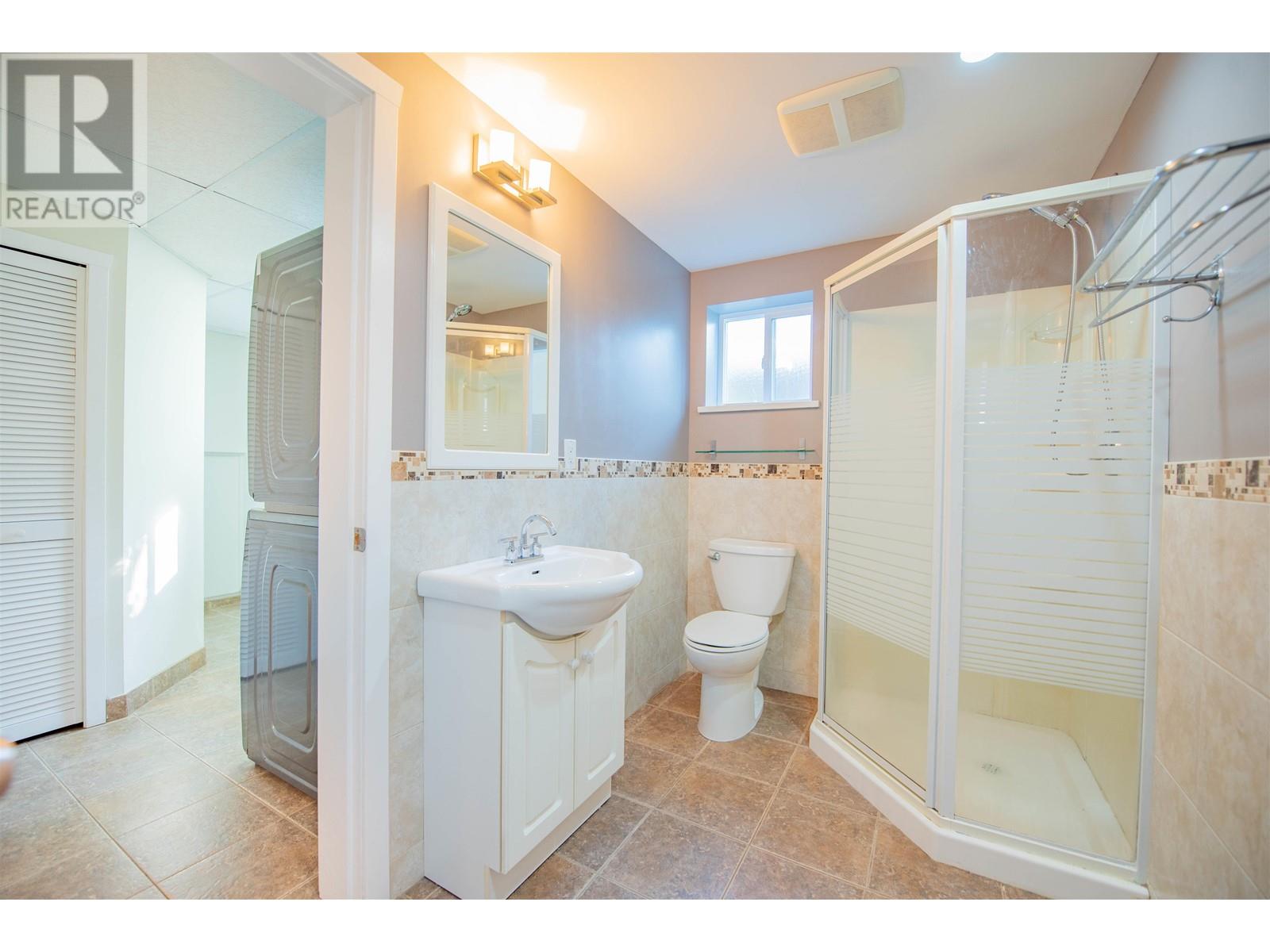 6070 Elgin Avenue, Burnaby, British Columbia  V5H 3S4 - Photo 19 - R2818971