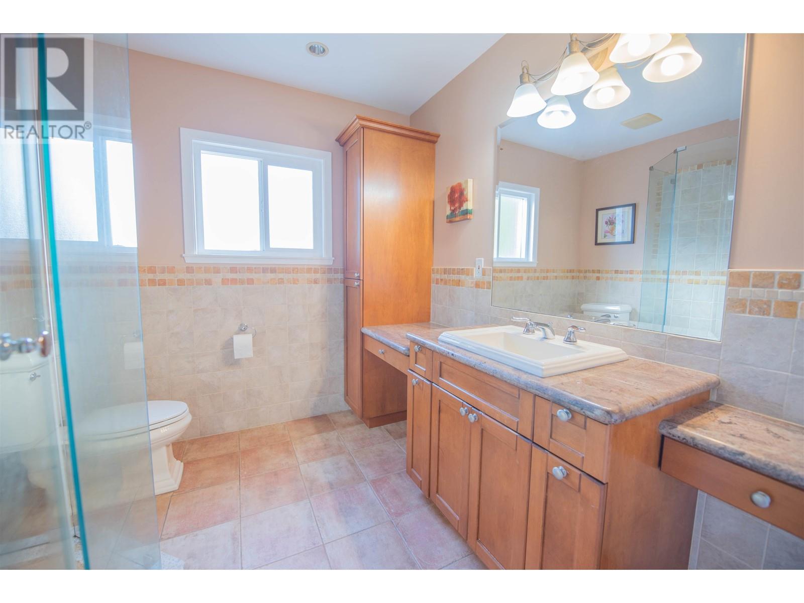 6070 Elgin Avenue, Burnaby, British Columbia  V5H 3S4 - Photo 16 - R2818971