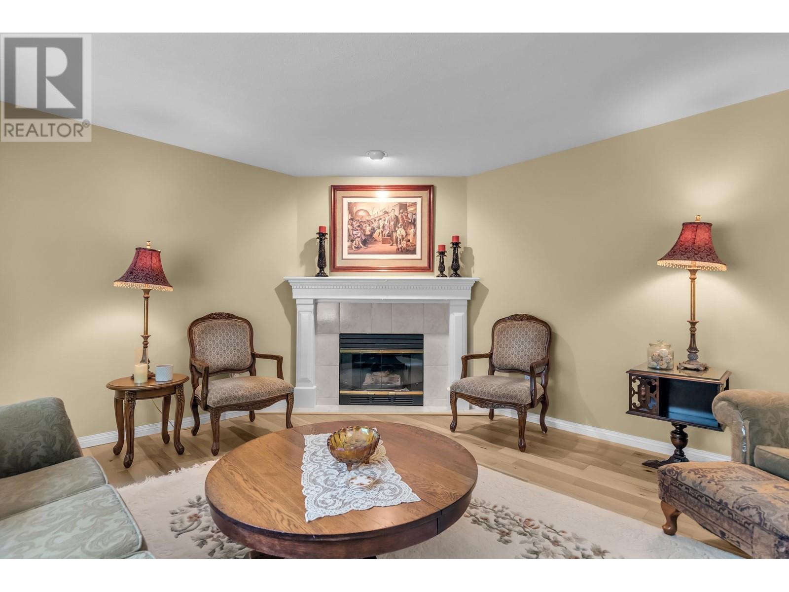 23705 106 Avenue, Maple Ridge, British Columbia  V2W 1B4 - Photo 6 - R2820097