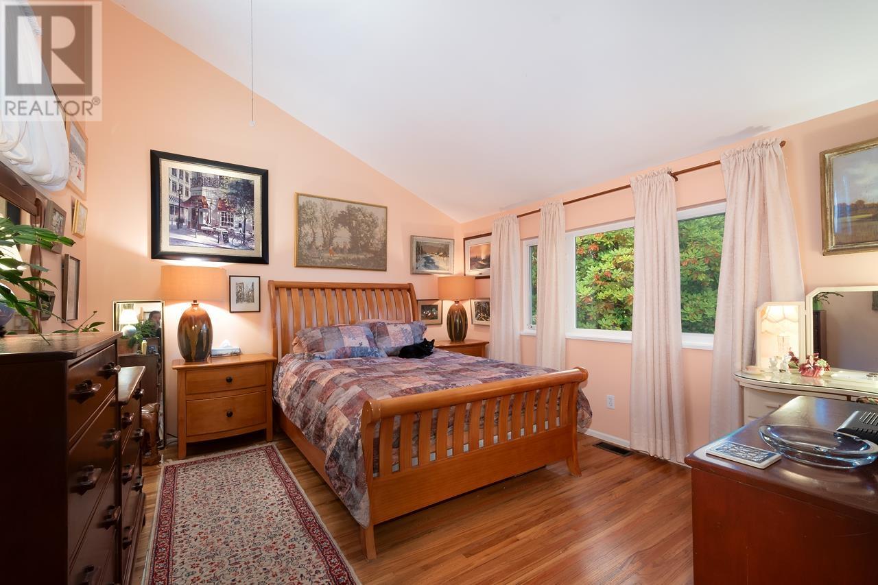 4218 Caddy Road, North Vancouver, British Columbia  V7G 1B7 - Photo 17 - R2819844