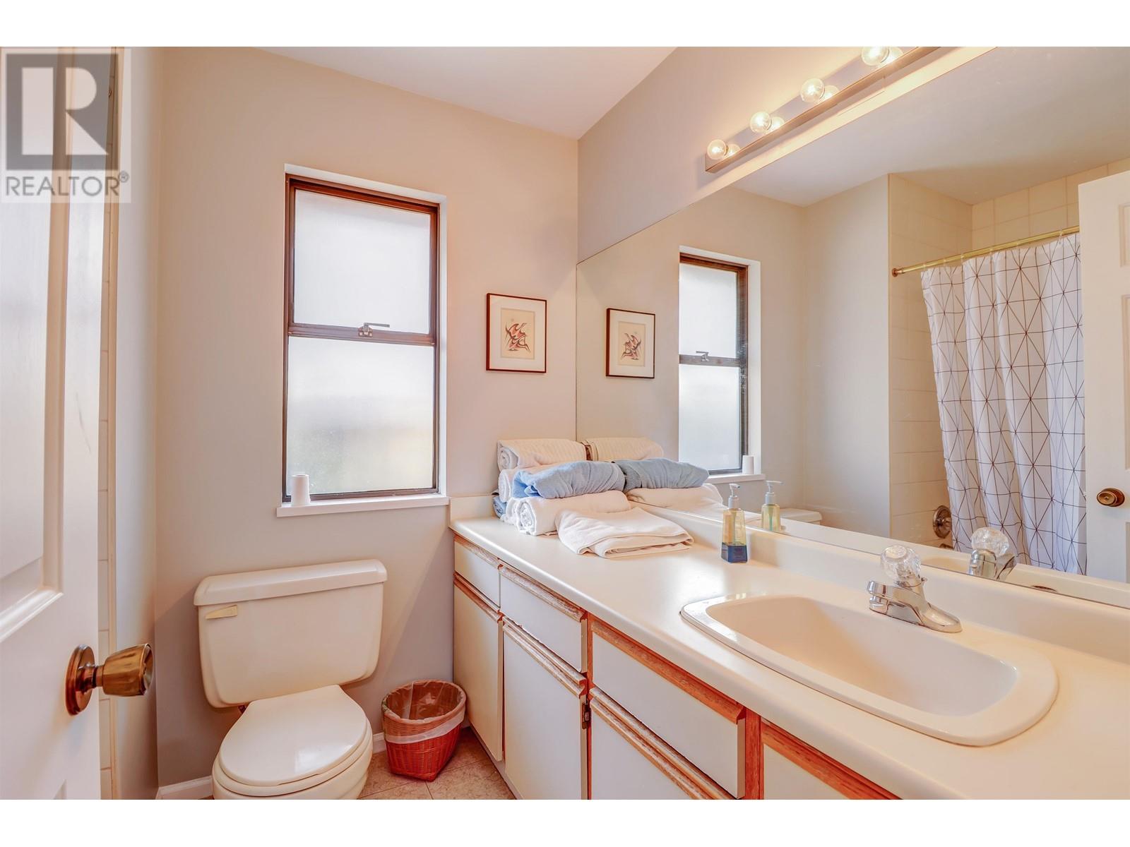 2425 Bayswater Street, Vancouver, British Columbia  V6K 4N3 - Photo 6 - R2820078