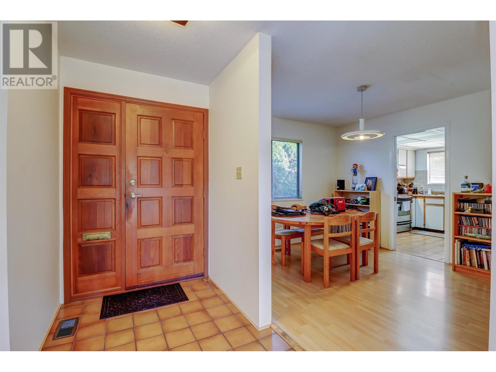 2425 Bayswater Street, Vancouver, British Columbia  V6K 4N3 - Photo 5 - R2820078