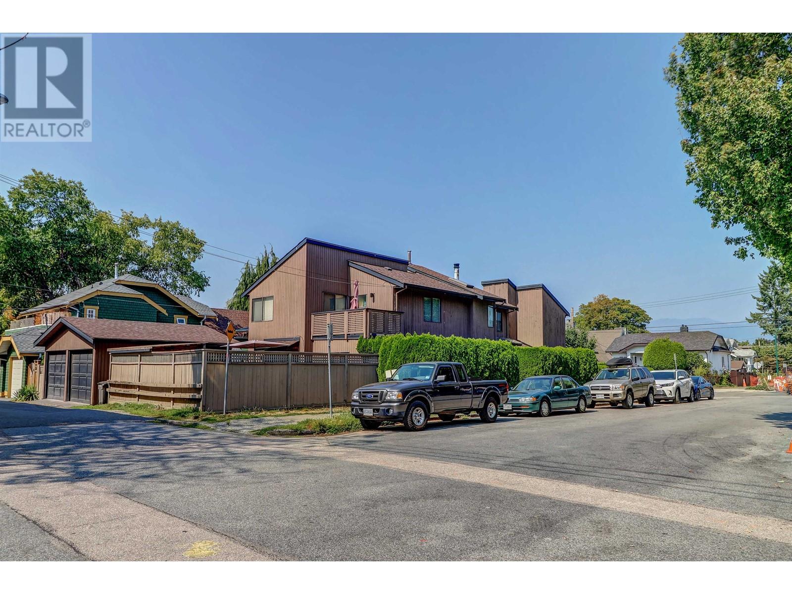 2425 Bayswater Street, Vancouver, British Columbia  V6K 4N3 - Photo 12 - R2820078