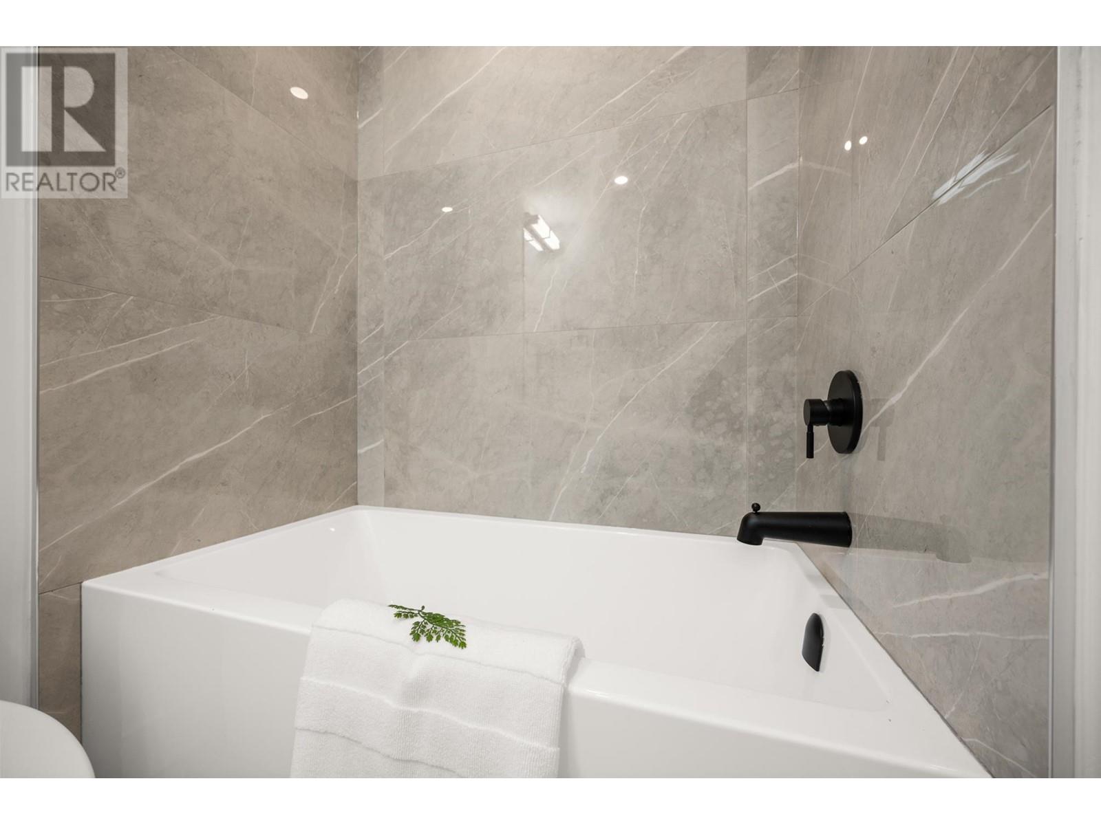 1219 Wolfe Avenue, Vancouver, British Columbia  V6H 1S8 - Photo 34 - R2820147