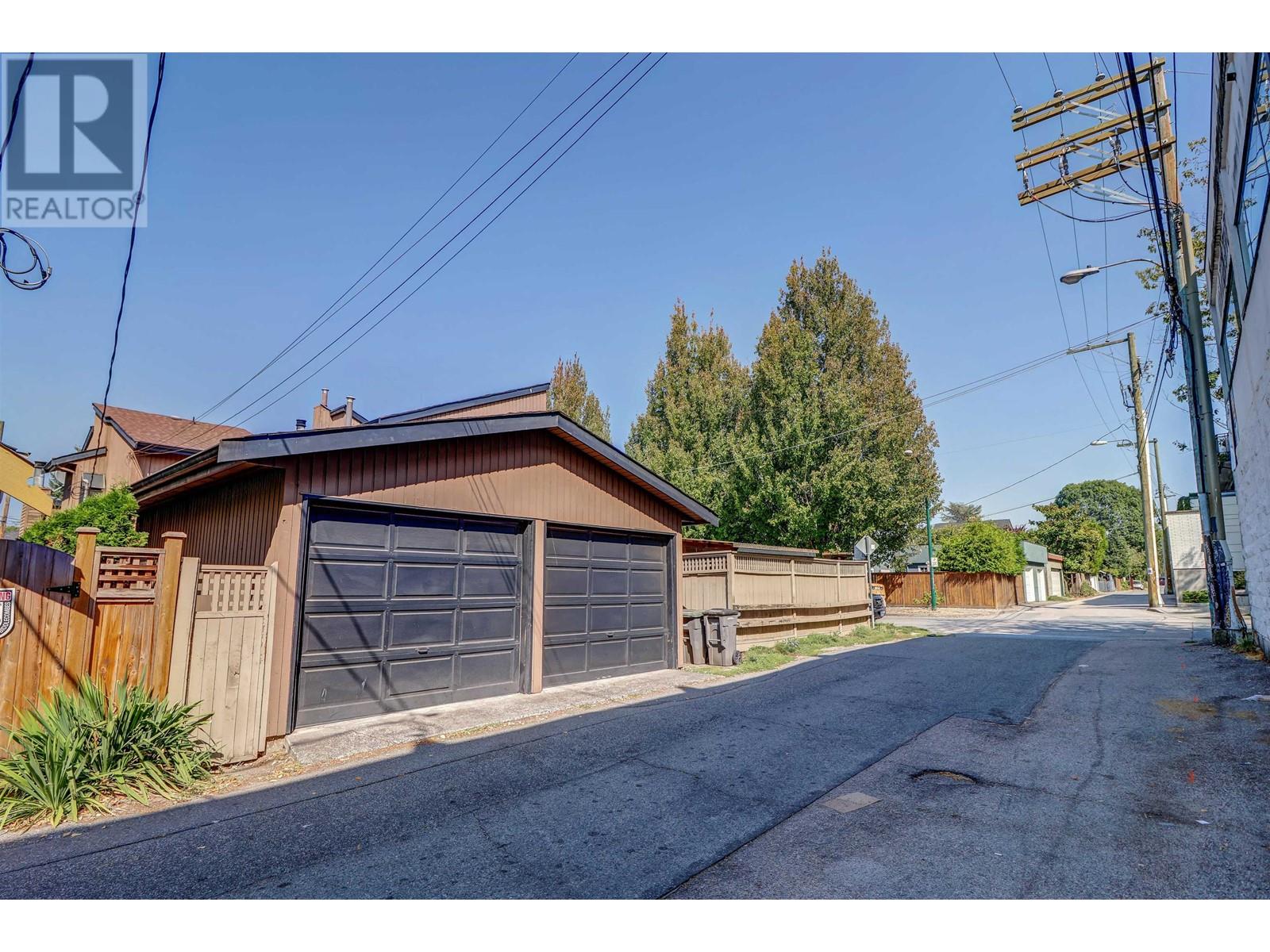 2940 W 8th Avenue, Vancouver, British Columbia  V6K 2C1 - Photo 18 - R2820100