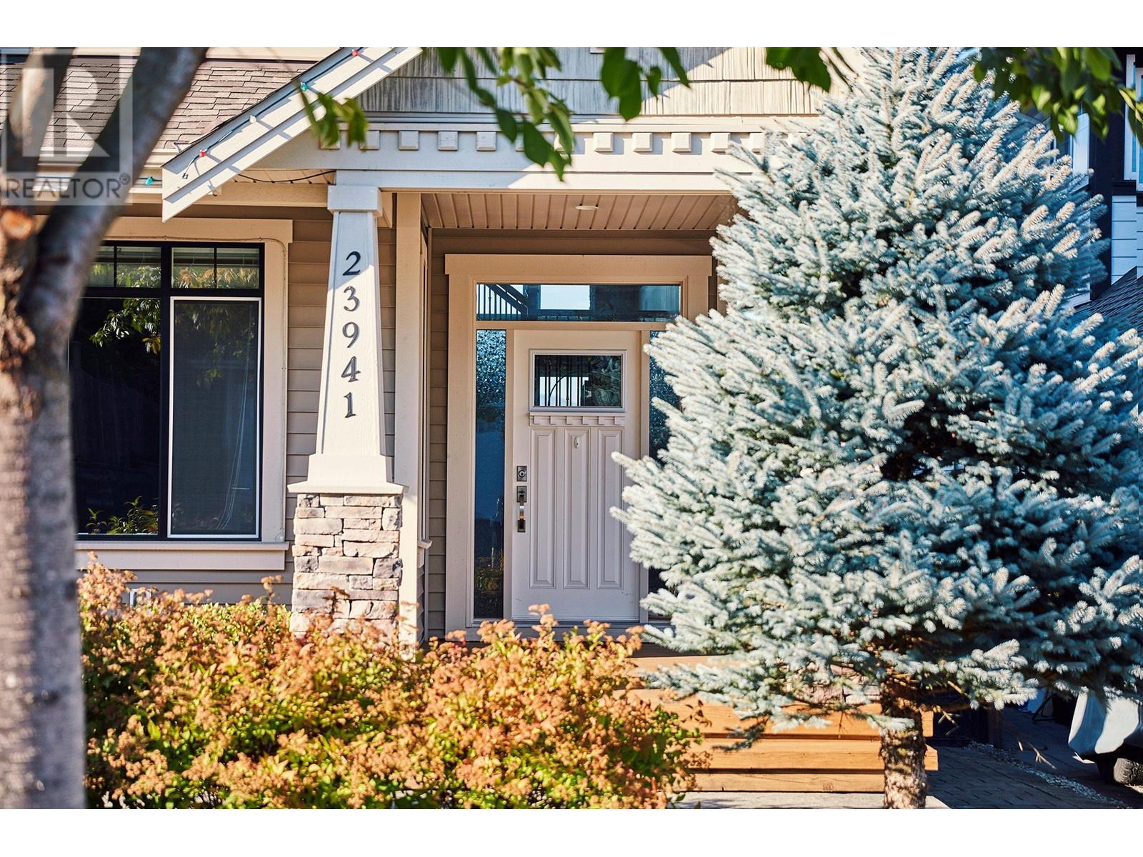23941 106 Avenue, Maple Ridge, British Columbia  V2W 1X1 - Photo 3 - R2819452