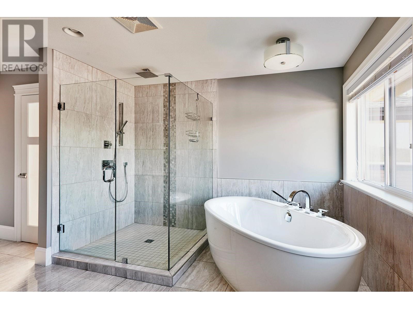 23941 106 Avenue, Maple Ridge, British Columbia  V2W 1X1 - Photo 21 - R2819452