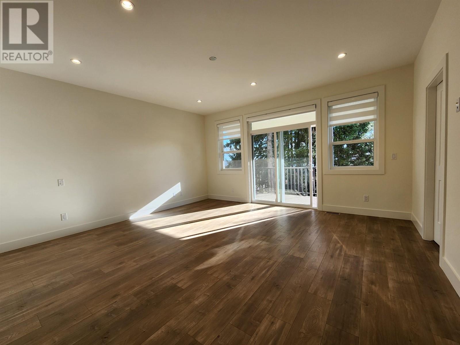 104 824 Edgar Avenue, Coquitlam, British Columbia  V3K 2J8 - Photo 8 - R2814028