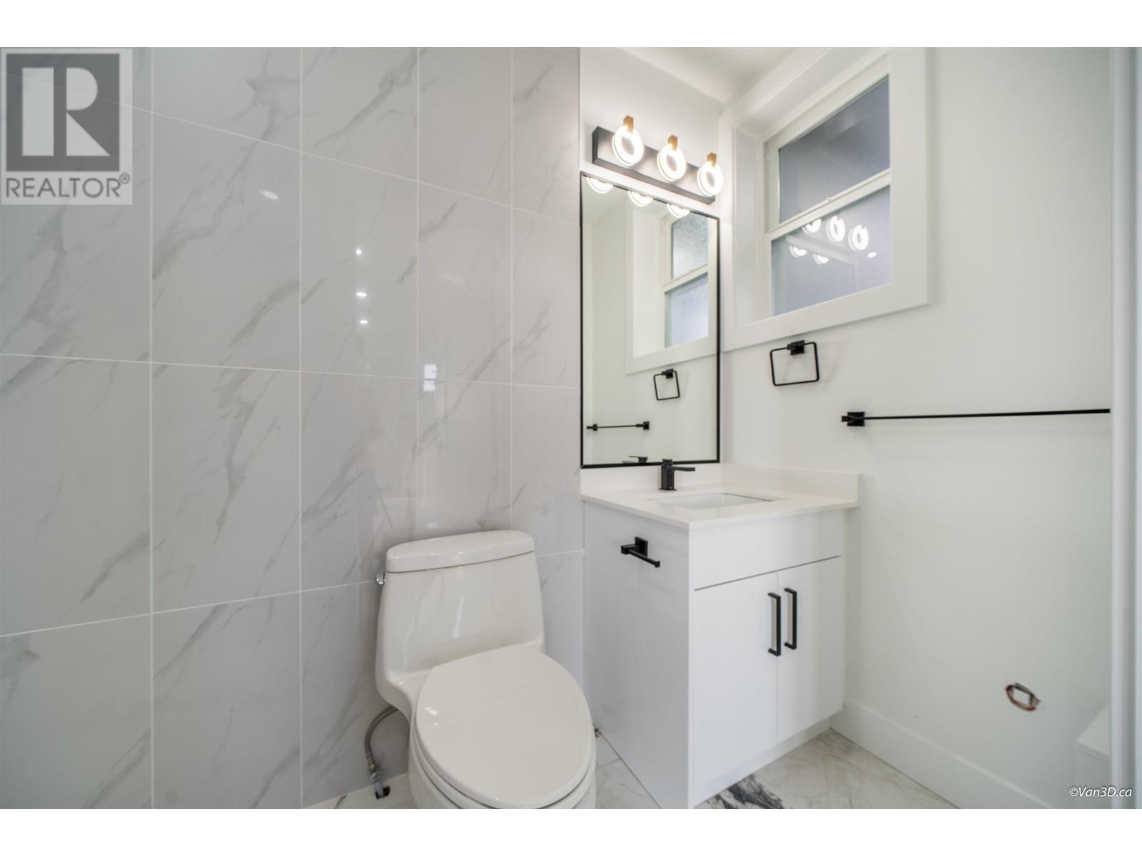 584 E 49th Avenue, Vancouver, British Columbia  V5W 2G9 - Photo 2 - R2812991