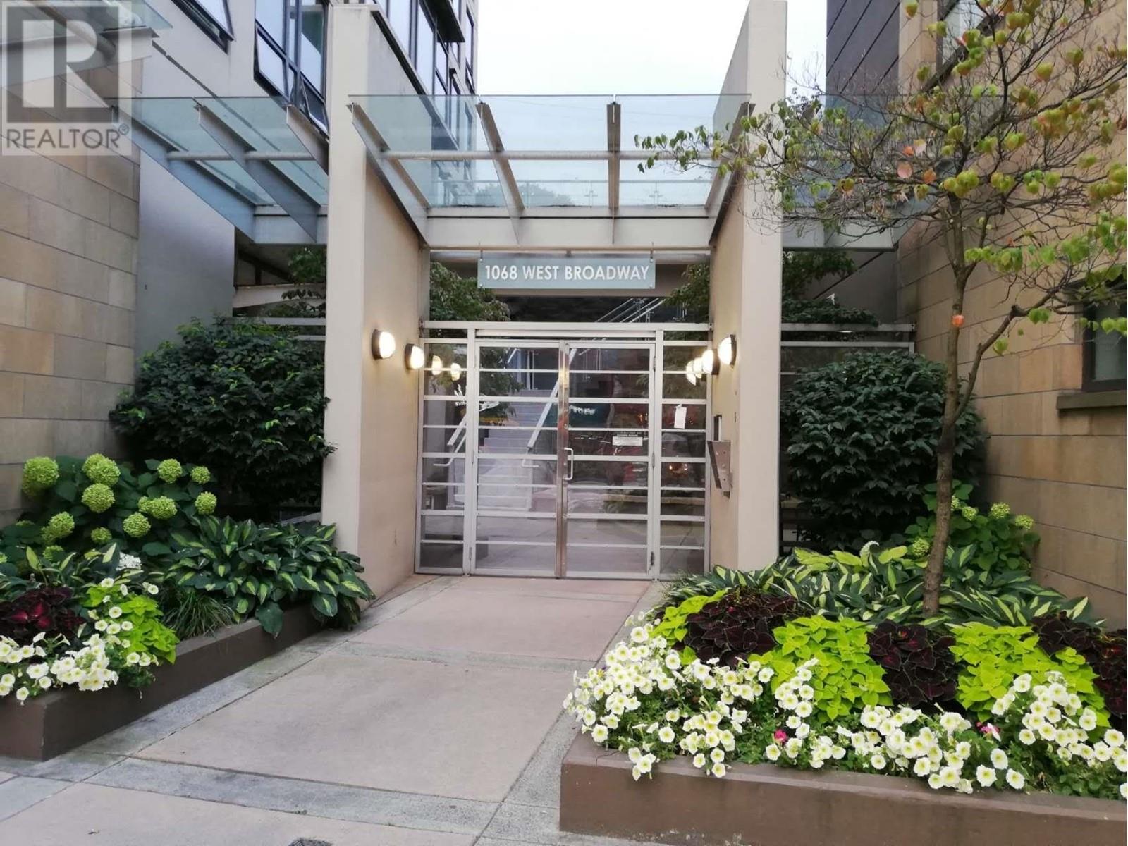 806 1068 W Broadway, Vancouver, British Columbia  V6H 0A7 - Photo 1 - R2820157