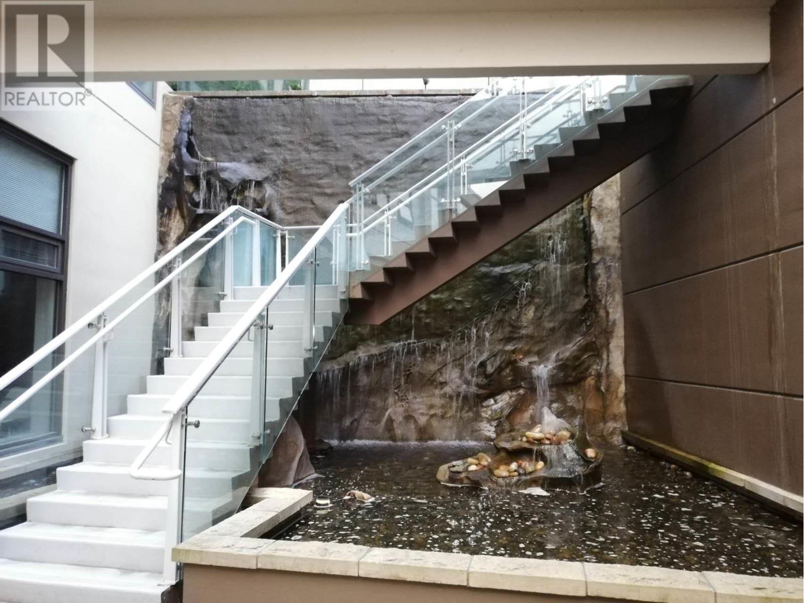 806 1068 W Broadway, Vancouver, British Columbia  V6H 0A7 - Photo 3 - R2820157