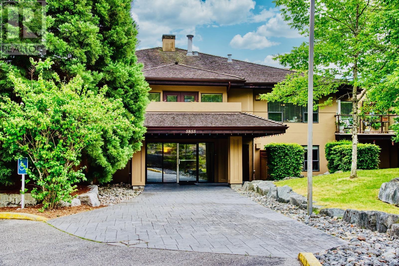 304 5855 Cowrie Street, Sechelt, British Columbia  V7Z 0K1 - Photo 1 - R2816615