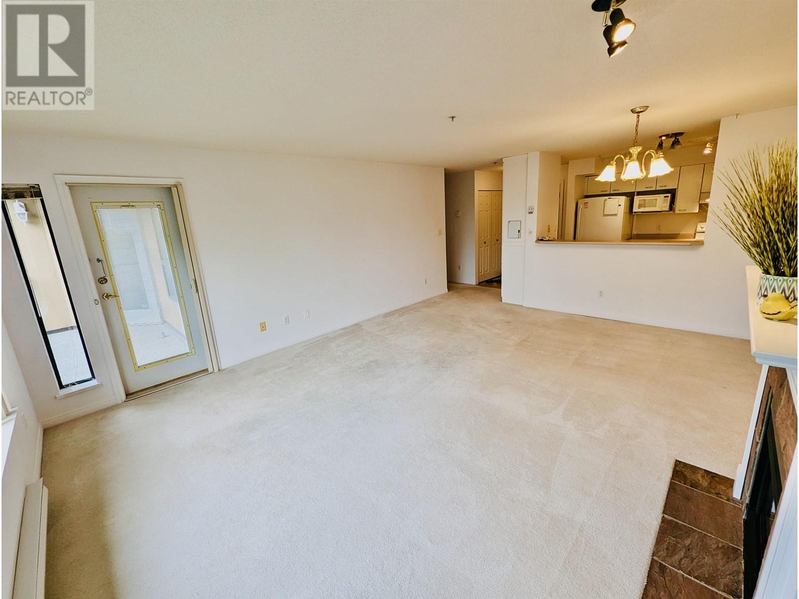 304 5855 Cowrie Street, Sechelt, British Columbia  V7Z 0K1 - Photo 8 - R2816615