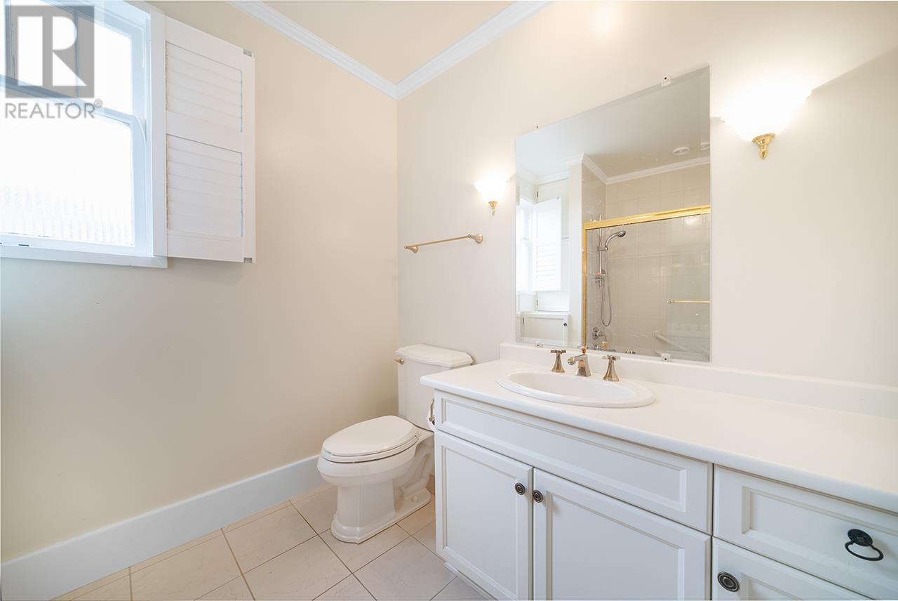 4313 Victory Street, Burnaby, British Columbia  V5J 1R1 - Photo 9 - R2818806