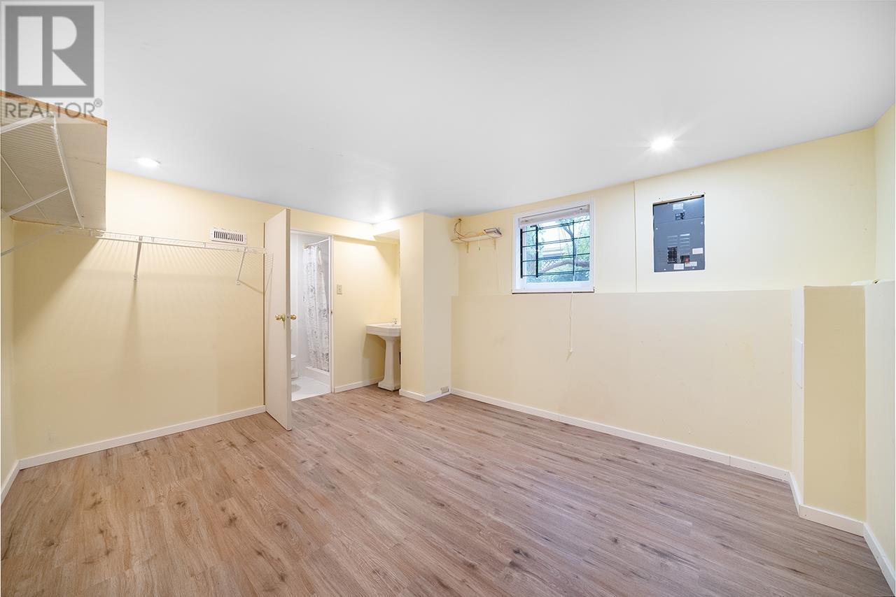 4313 Victory Street, Burnaby, British Columbia  V5J 1R1 - Photo 16 - R2818806