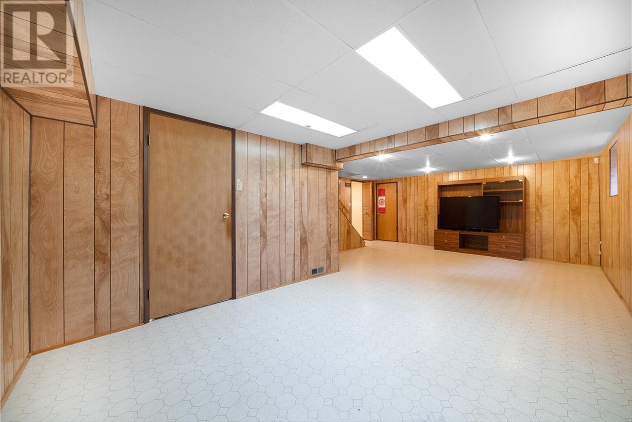 4313 Victory Street, Burnaby, British Columbia  V5J 1R1 - Photo 17 - R2818806