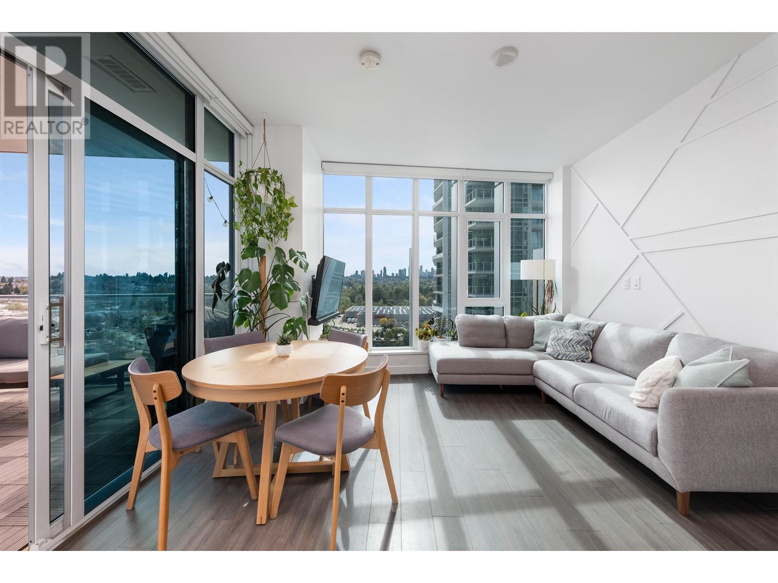 1204 2311 Beta Avenue, Burnaby, British Columbia  V5C 0M1 - Photo 3 - R2819718