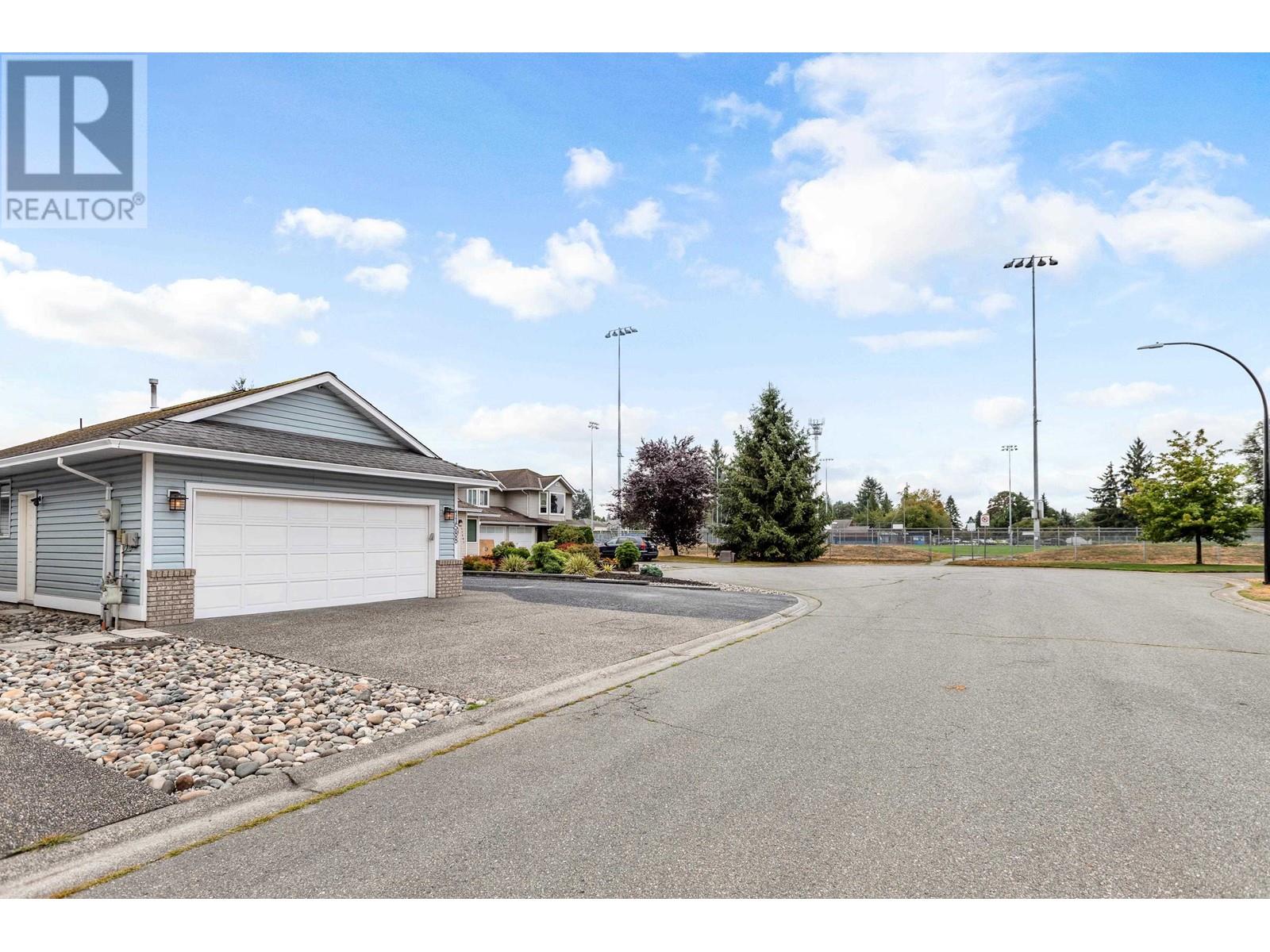 11588 Miller Street, Maple Ridge, British Columbia  V2X 0P2 - Photo 38 - R2811189