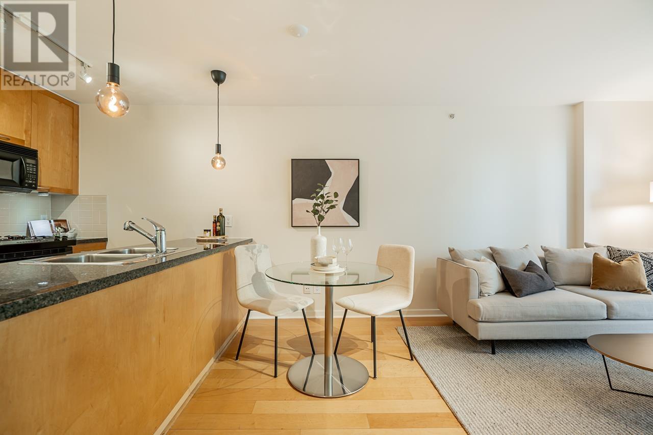 1705 989 Richards Street, Vancouver, British Columbia  V6B 6R6 - Photo 15 - R2819736