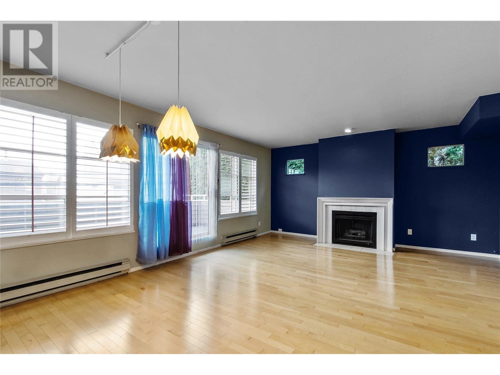 B4 275 E 4th Street, North Vancouver, British Columbia  V7L 1J1 - Photo 6 - R2819096