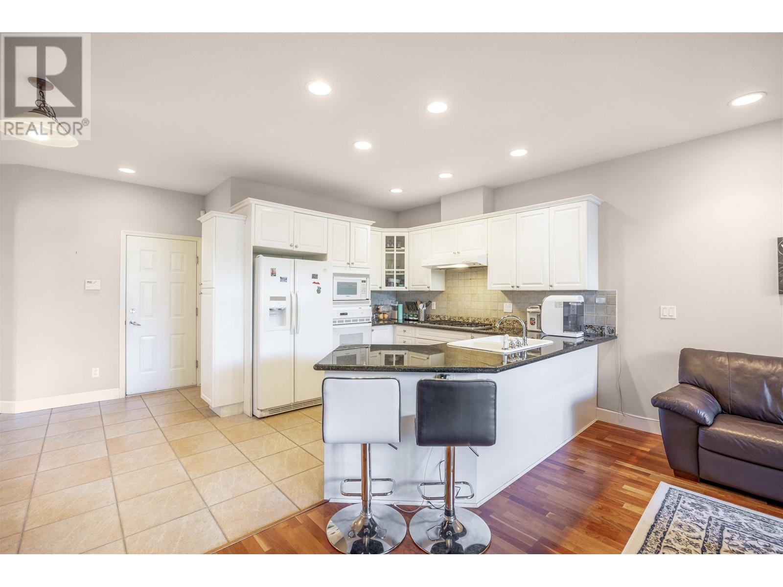 11 3511 Granville Avenue, Richmond, British Columbia  V7C 1C8 - Photo 11 - R2812208
