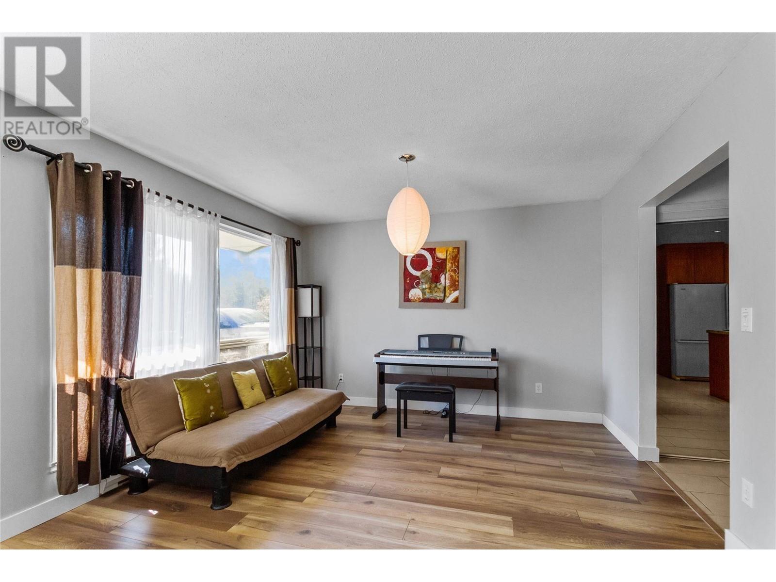 B 22065 River Road, Maple Ridge, British Columbia  V2X 2C4 - Photo 5 - R2820089