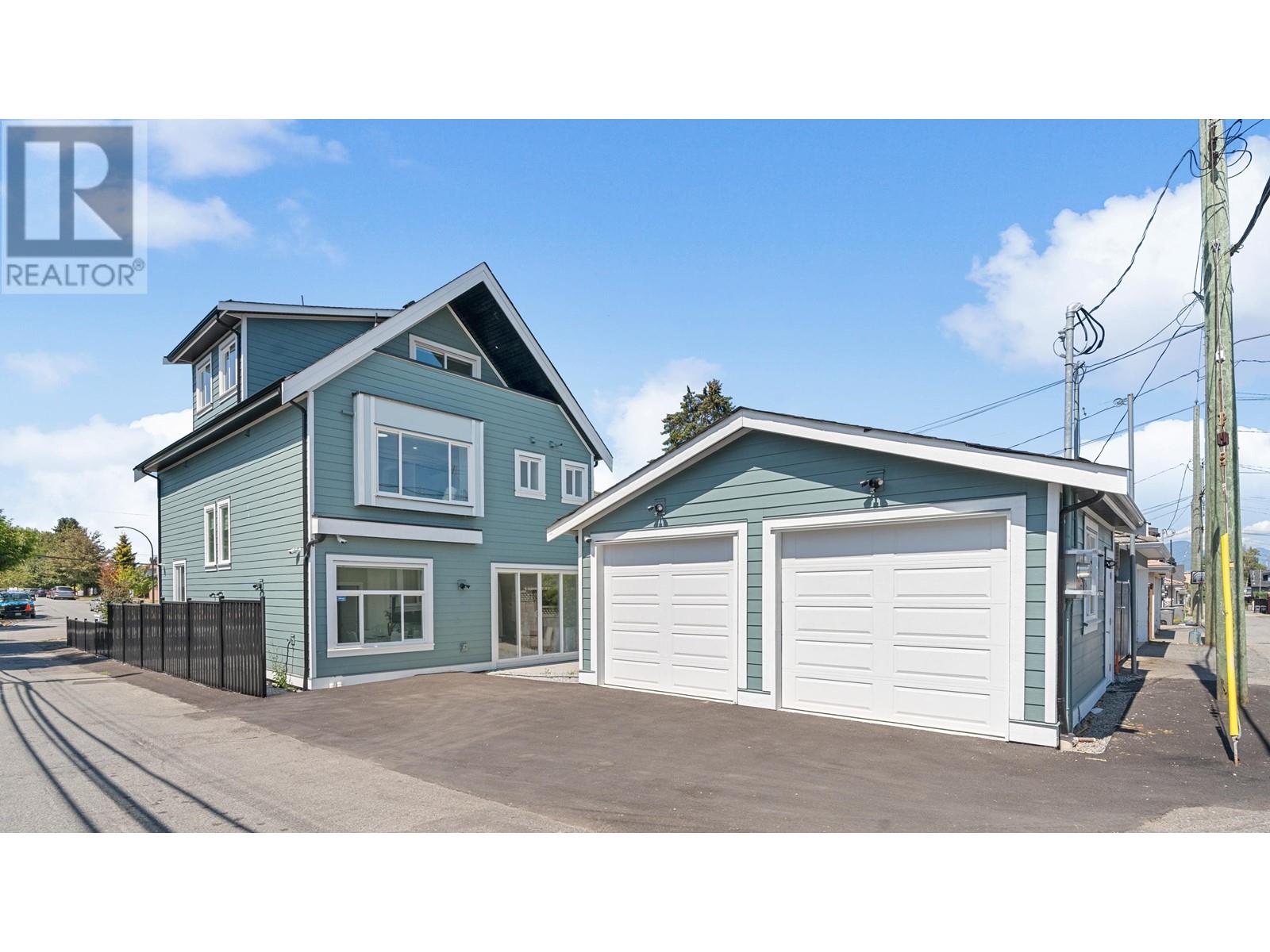 6692 Nanaimo Street, Vancouver, British Columbia  V5P 4L2 - Photo 3 - R2820004