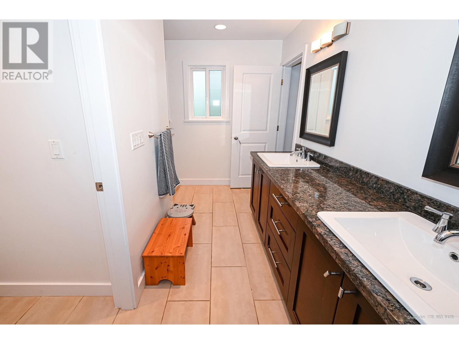 971 51a Street, Delta, British Columbia  V4M 2X9 - Photo 27 - R2818433