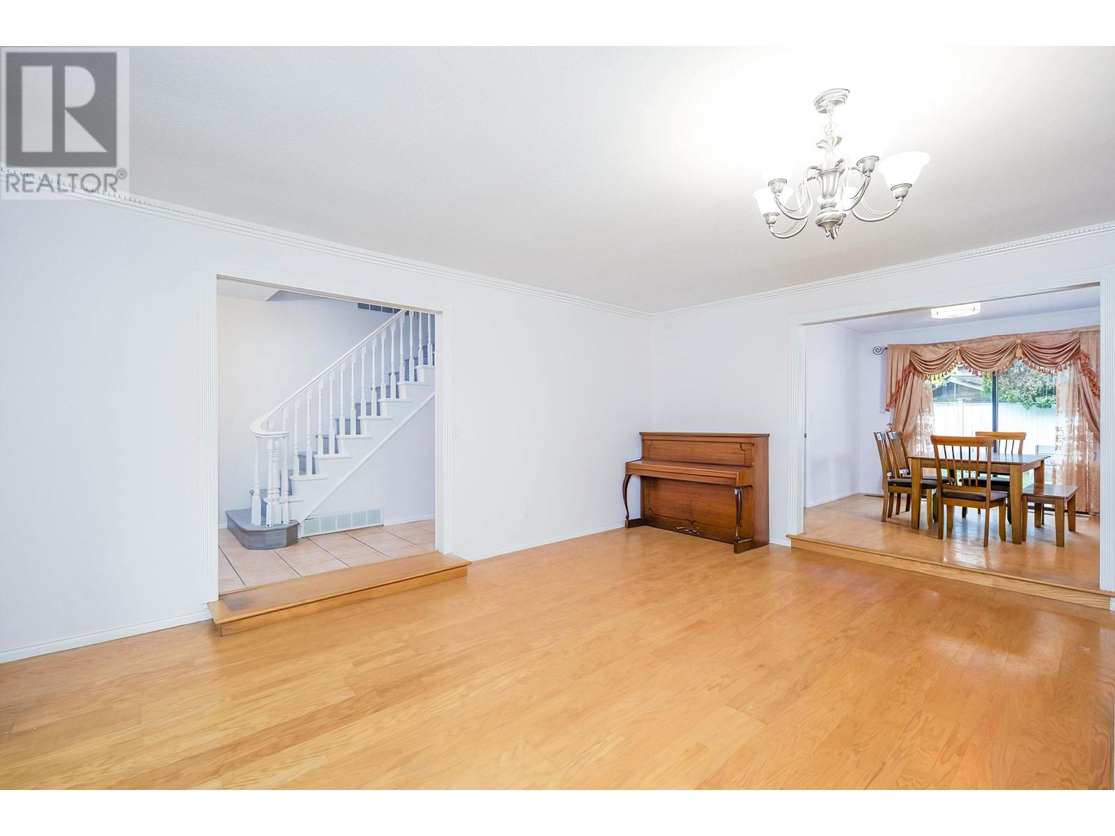 5377 Opal Place, Richmond, British Columbia  V7C 5B4 - Photo 5 - R2819741