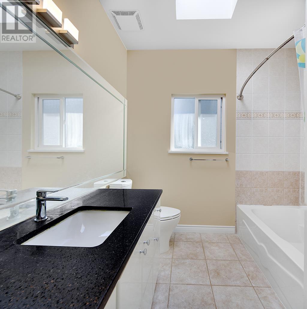 3158 Venables Street, Vancouver, British Columbia  V5K 2S4 - Photo 16 - R2820193