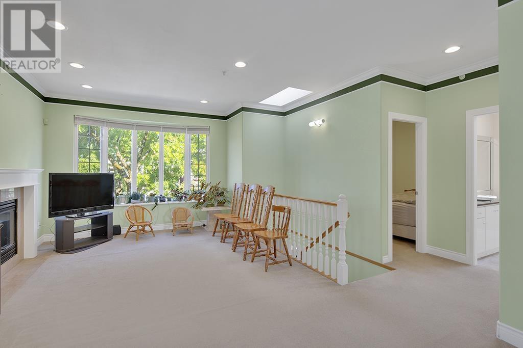 3158 Venables Street, Vancouver, British Columbia  V5K 2S4 - Photo 4 - R2820193
