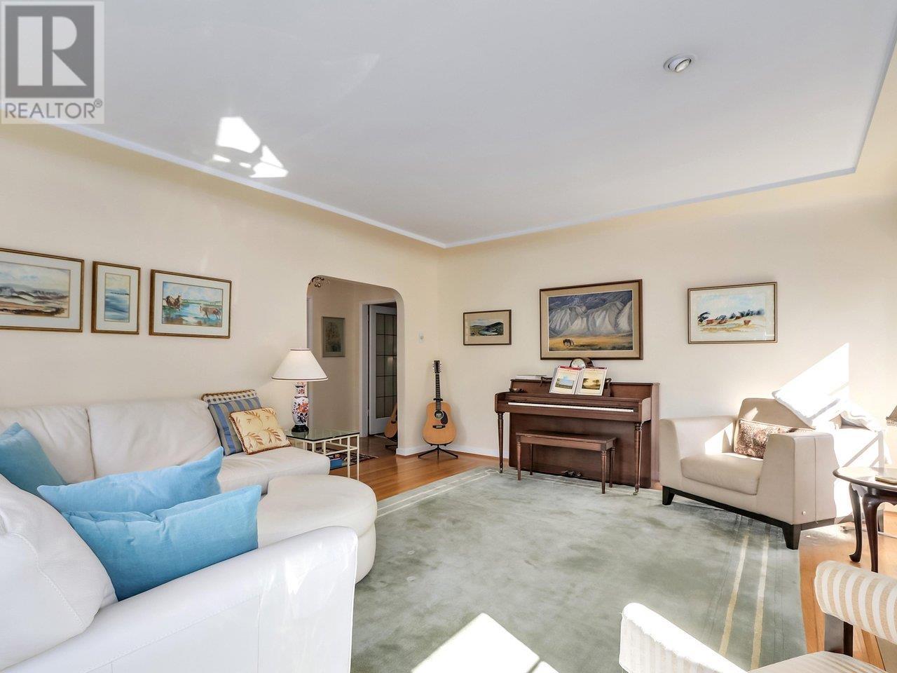 5810 Dunbar Street, Vancouver, British Columbia  V6N 1X1 - Photo 6 - R2820204