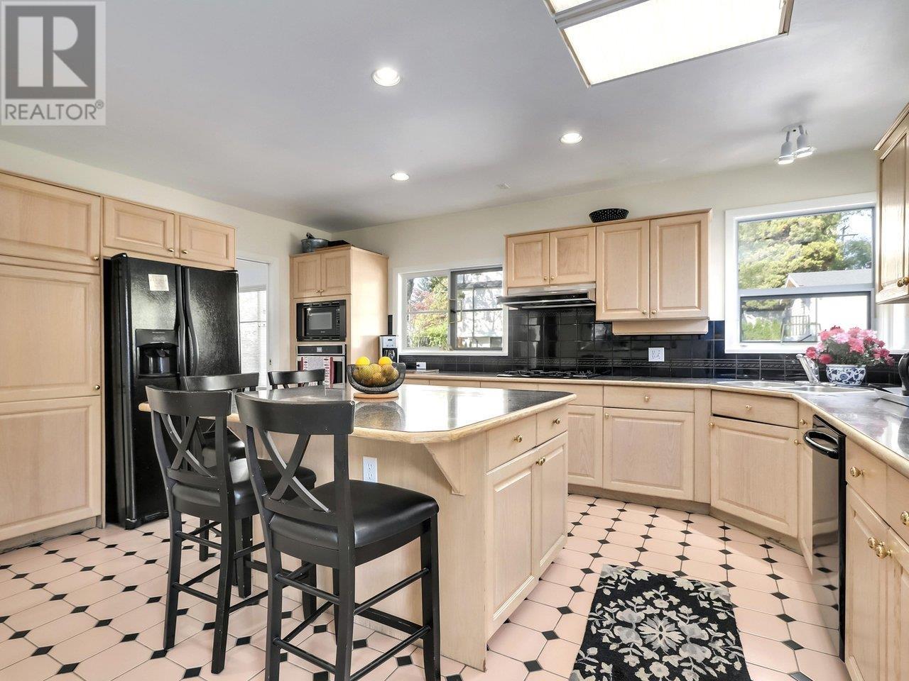 5810 Dunbar Street, Vancouver, British Columbia  V6N 1X1 - Photo 8 - R2820204