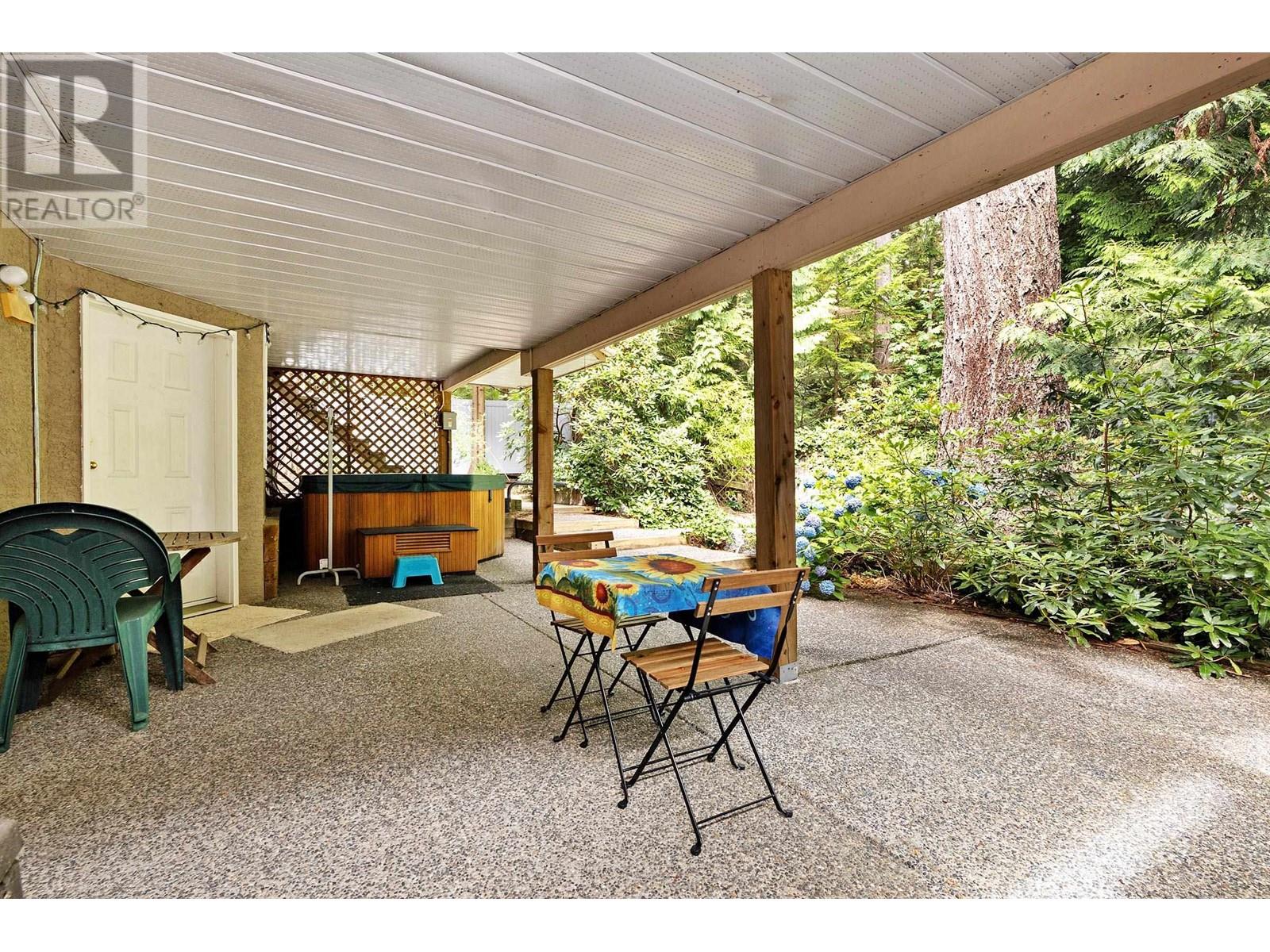 12 Timbercrest Drive, Port Moody, British Columbia  V3H 4T6 - Photo 36 - R2820235