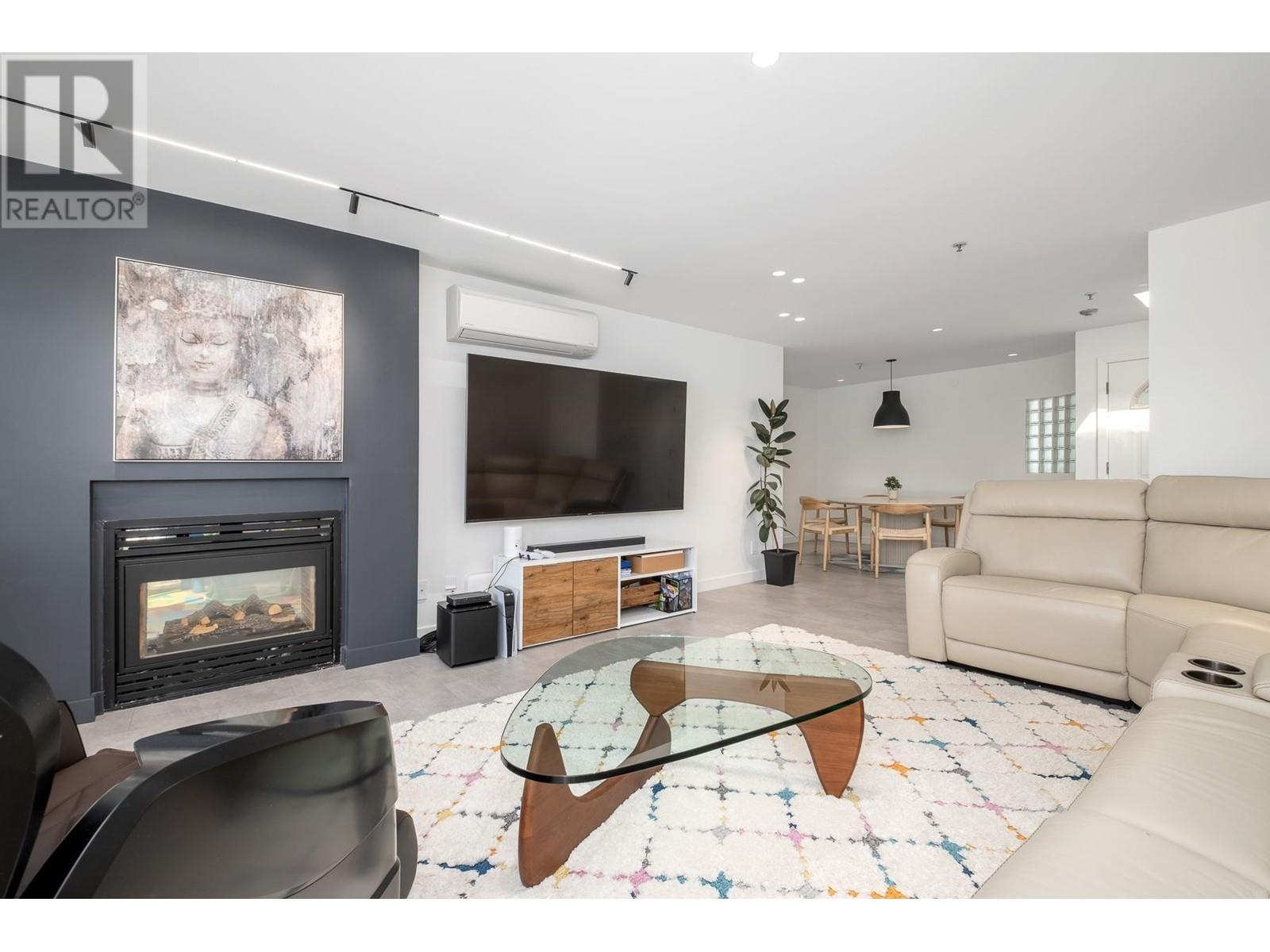 405 7680 COLUMBIA STREET, vancouver, British Columbia