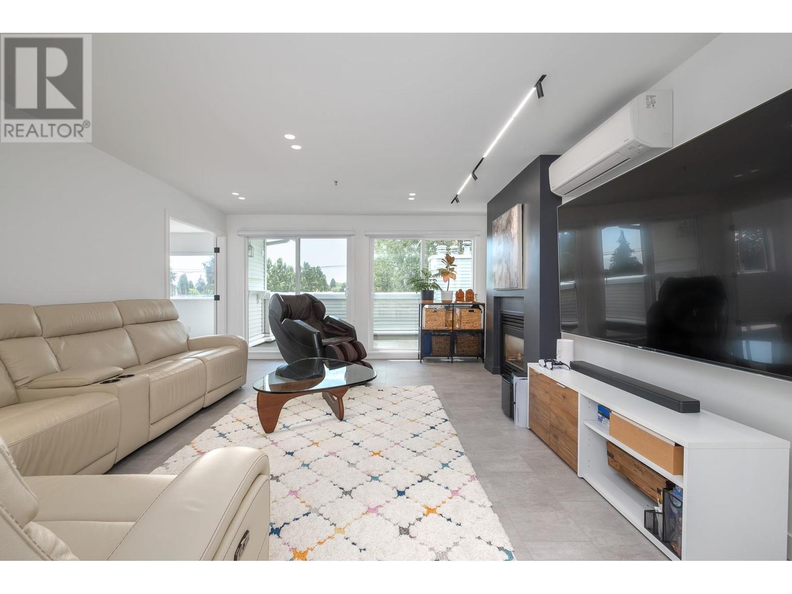 405 7680 Columbia Street, Vancouver, British Columbia  V5X 4S9 - Photo 5 - R2820028