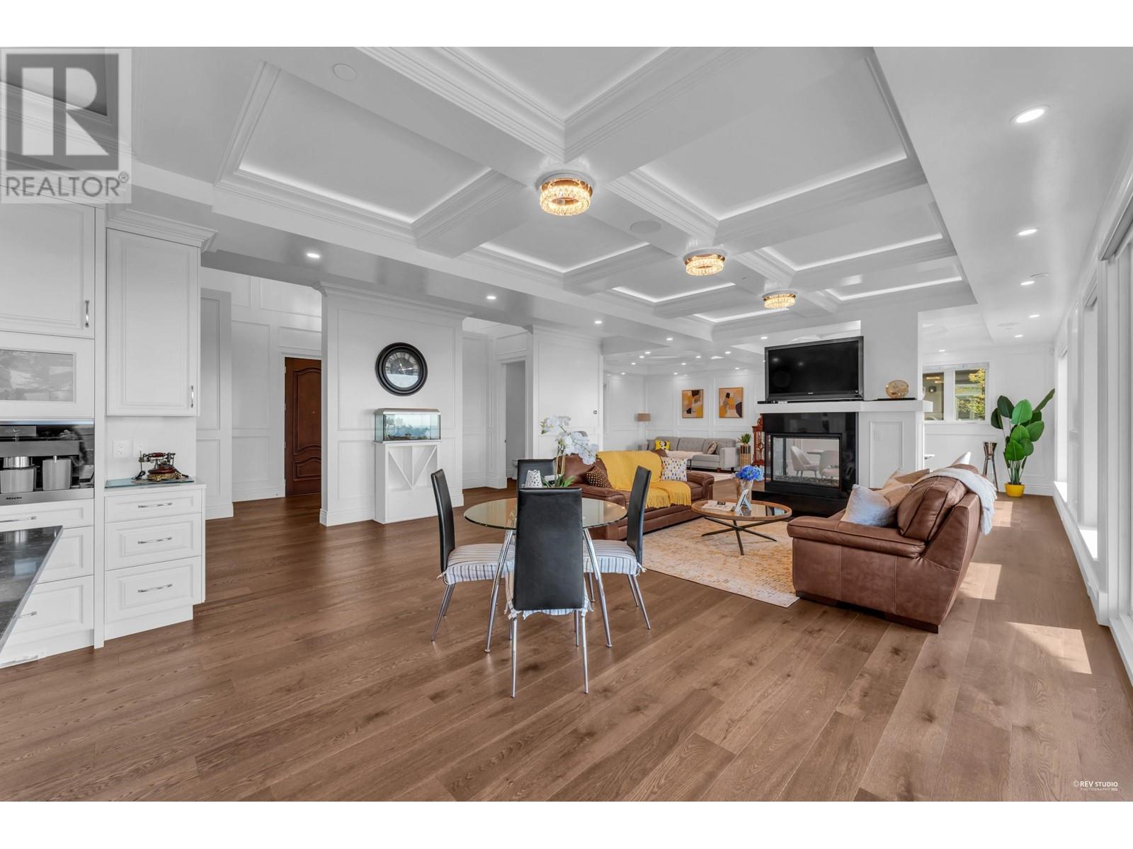 1424 Bramwell Road, West Vancouver, British Columbia  V7S 2N9 - Photo 8 - R2817862