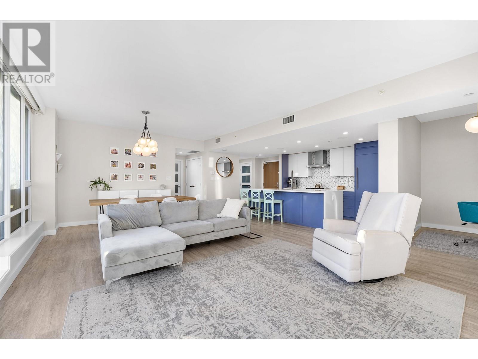 2110 1618 QUEBEC STREET, vancouver, British Columbia