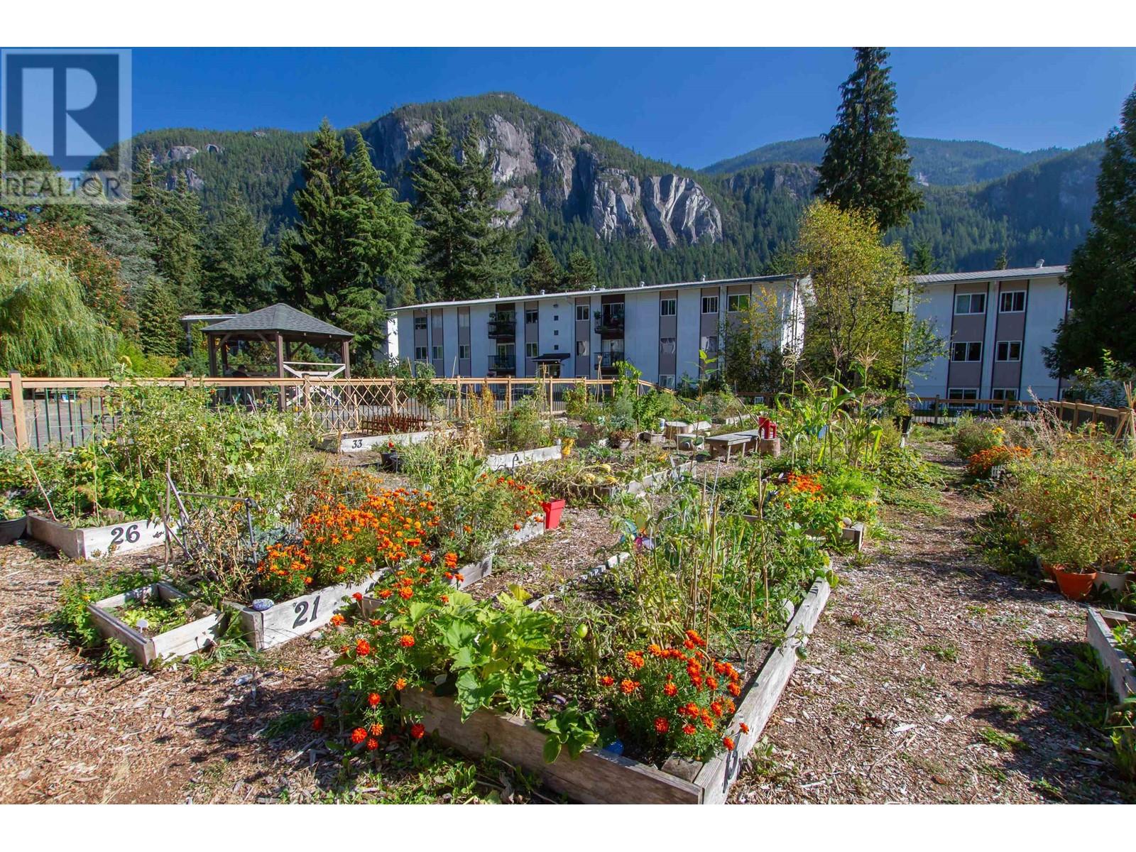 10 38171 Westway Avenue, Squamish, British Columbia  V8B 0Y4 - Photo 14 - R2820245