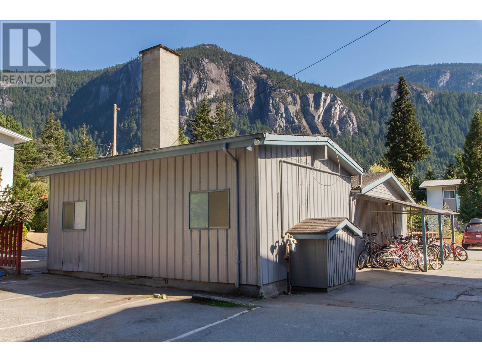 10 38171 Westway Avenue, Squamish, British Columbia  V8B 0Y4 - Photo 15 - R2820245
