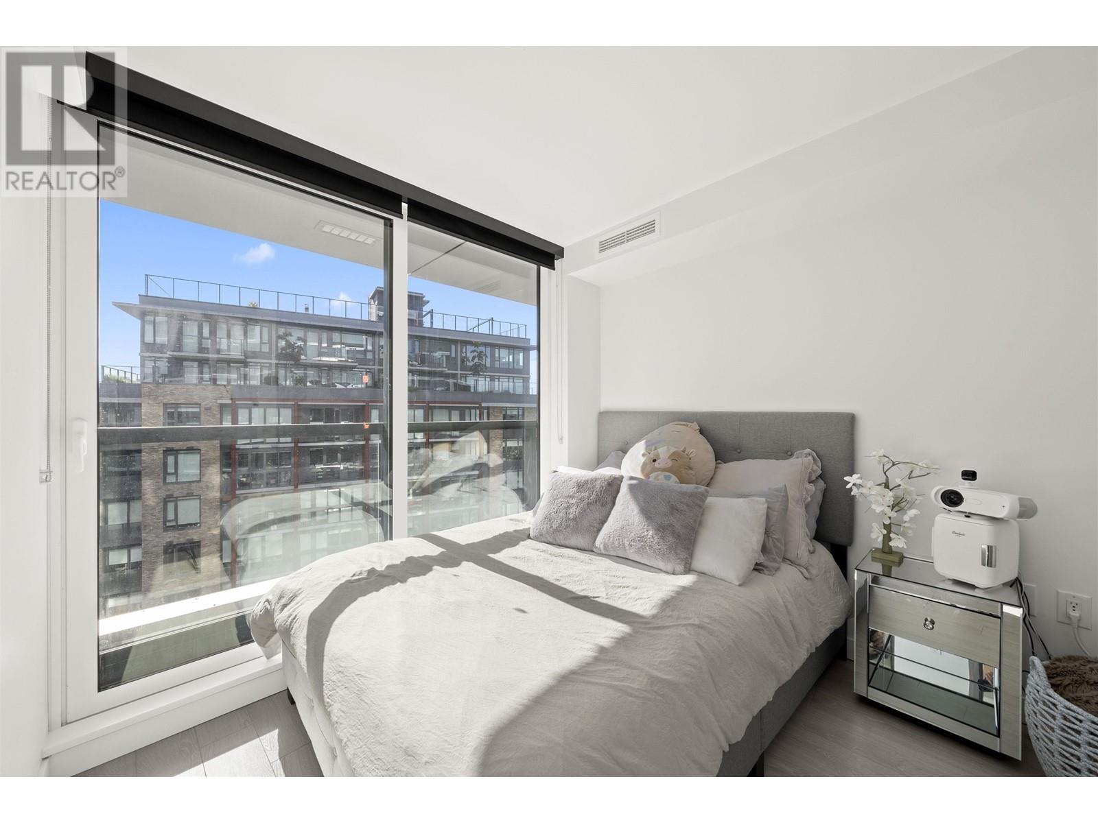 903 1768 Cook Street, Vancouver, British Columbia  V5Y 0N3 - Photo 13 - R2820255