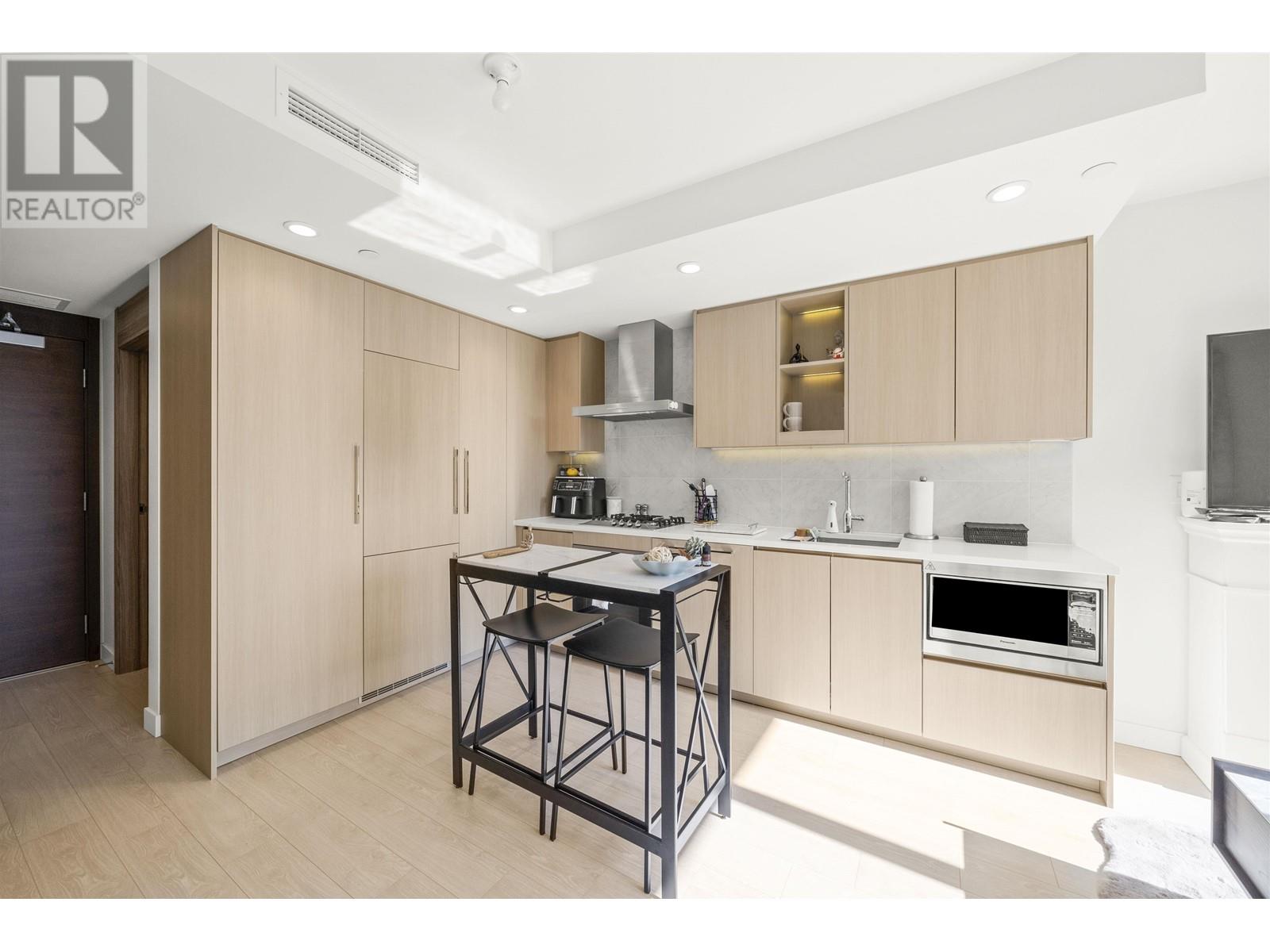 903 1768 Cook Street, Vancouver, British Columbia  V5Y 0N3 - Photo 8 - R2820255