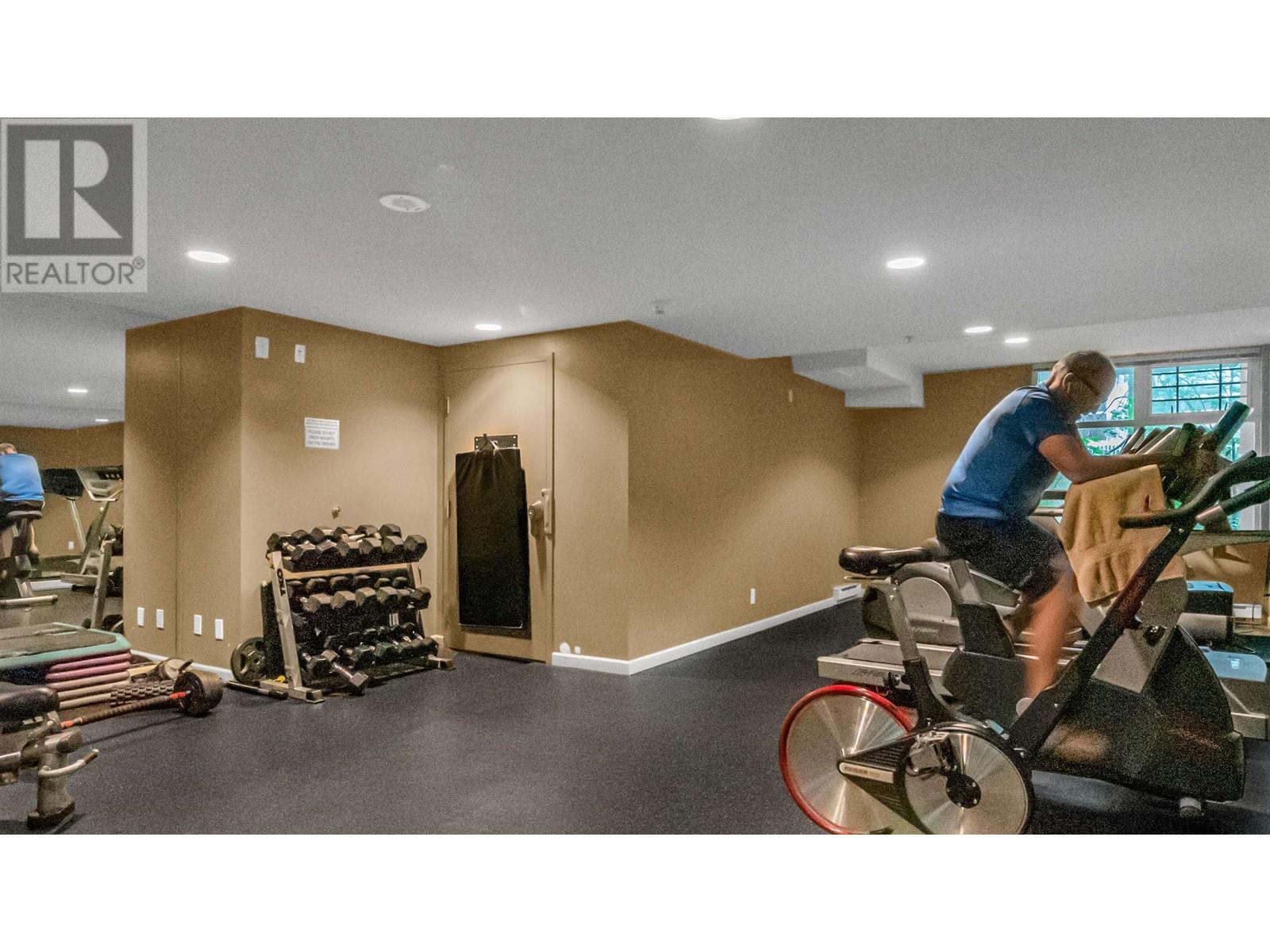 505 9232 University Crescent, Burnaby, British Columbia  V5A 0A3 - Photo 25 - R2820306