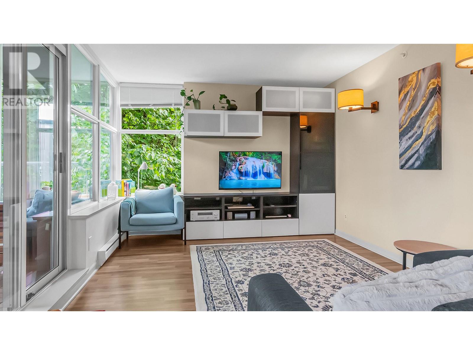 505 9232 University Crescent, Burnaby, British Columbia  V5A 0A3 - Photo 5 - R2820306